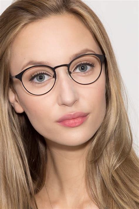 Women's Round Glasses (27) .